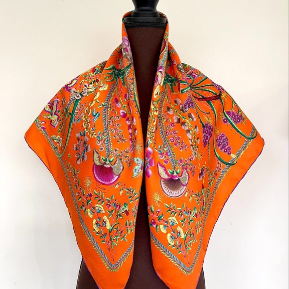 New Gucci Scarf Floral Orange Green Multicolor Flora Silk Wrap - Picture 1 of 12